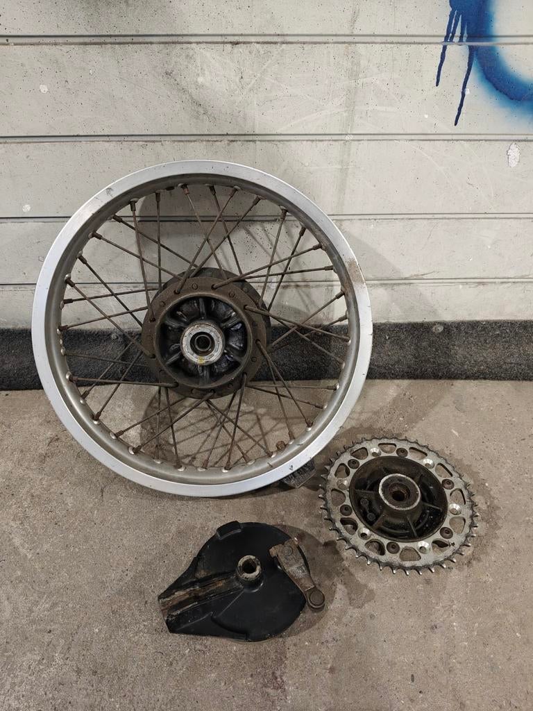 Achterwiel Honda xl500r, Ophalen