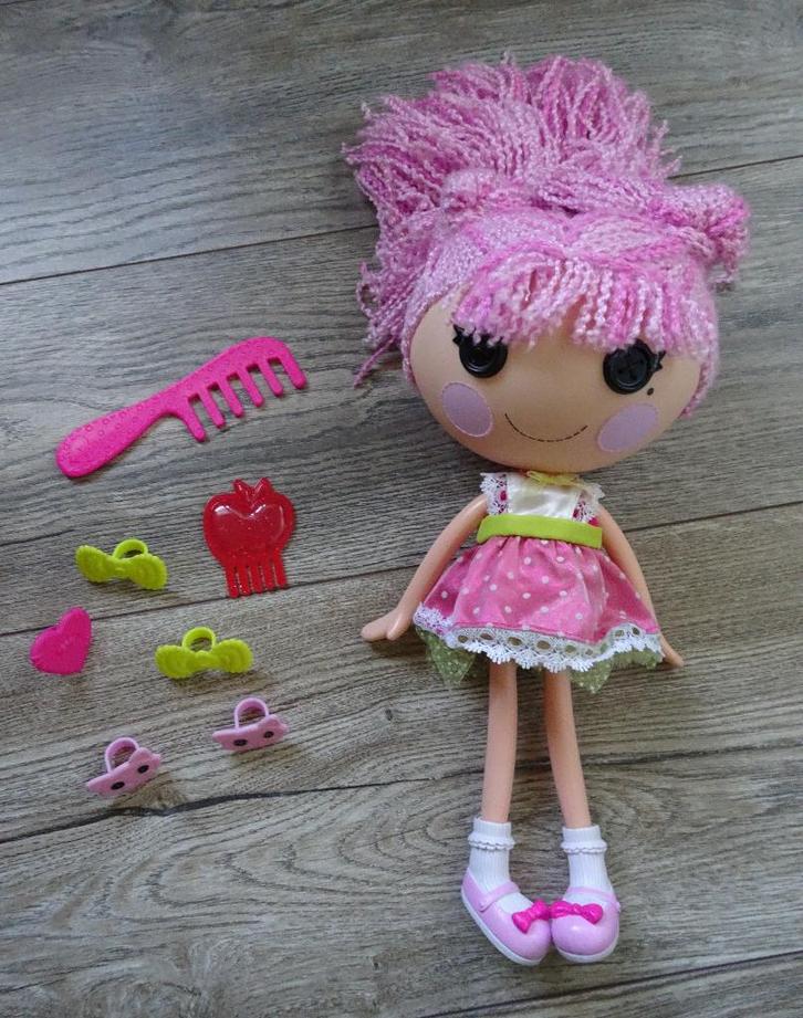 Lalaloopsy Pop (Haar-Kapper-Vlechten), Kinderen en Baby's, Speelgoed | Poppen, Zo goed als nieuw, Overige typen, Ophalen of Verzenden