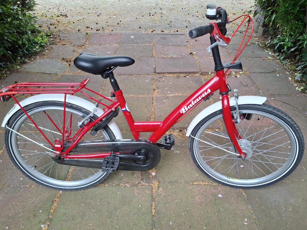 Stevige Batavus meisjesfiets 22 inch Naafdynamo voor!, Fietsen en Brommers, Fietsen | Meisjes, Ophalen of Verzenden, Zo goed als nieuw