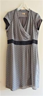 Nieuw: Dressire jurk stippels wit grijs roze zwart mt 44, Kleding | Dames, Jurken, Maat 42/44 (L), Nieuw, Ophalen of Verzenden