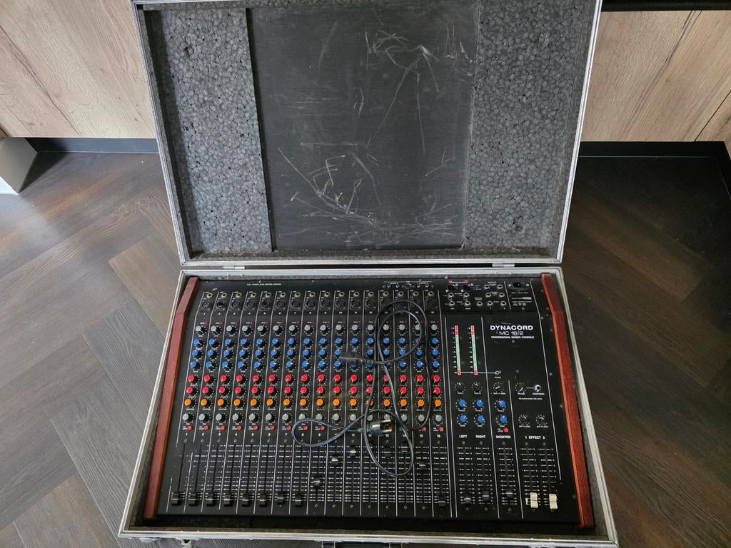 Dynacord MC16/2 Mengpaneel in aluminium koffer, Ophalen, Gebruikt, 10 tot 20 kanalen