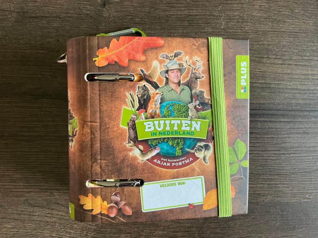 “Buiten in Nederland” veldgids van PLUS (KWF), Ophalen of Verzenden, Zo goed als nieuw, Natuur algemeen