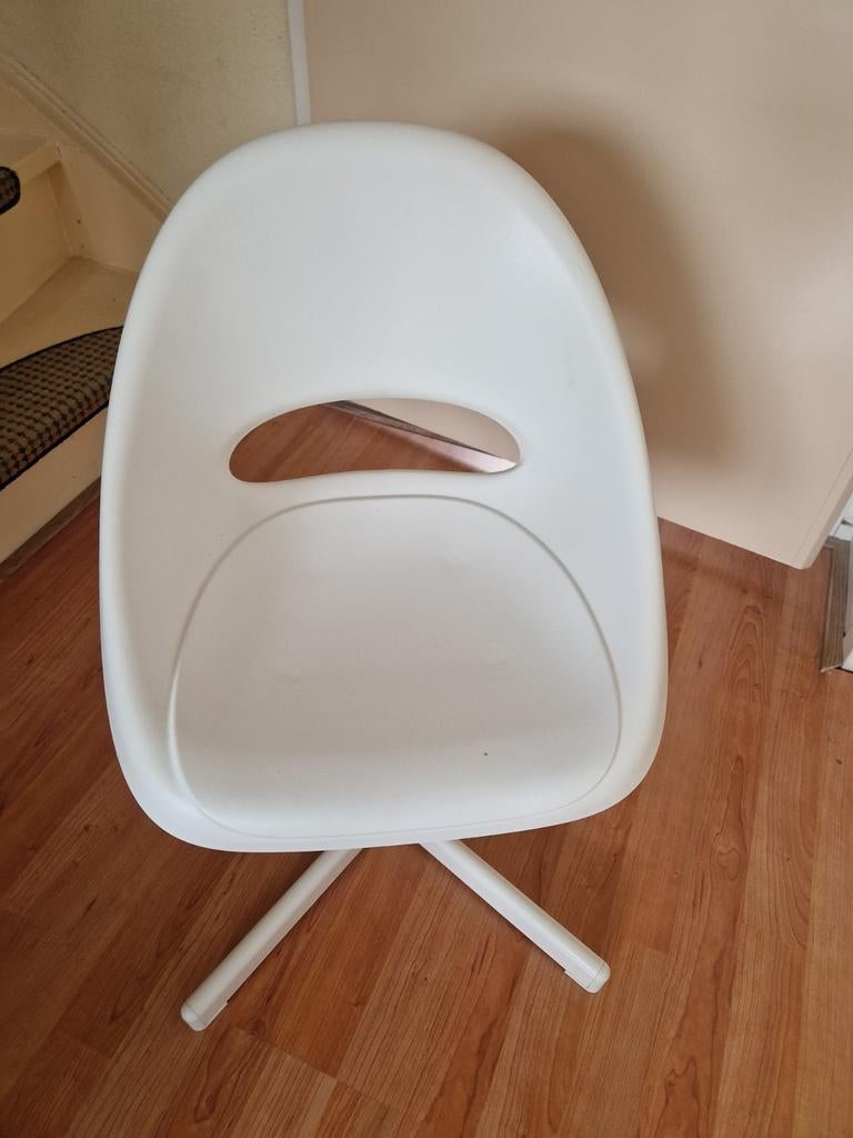 IKEA LOBERGET / SIBBEN kinderbureaustoel wit, Ophalen, Gebruikt, Wit, Bureaustoel