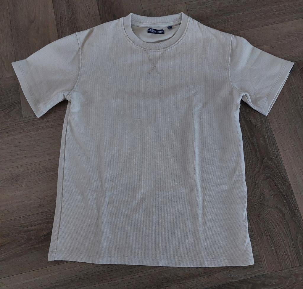 Urban Wave beige t-shirt mt.164, Urban Wave, Ophalen of Verzenden, Zo goed als nieuw, Shirt of Longsleeve
