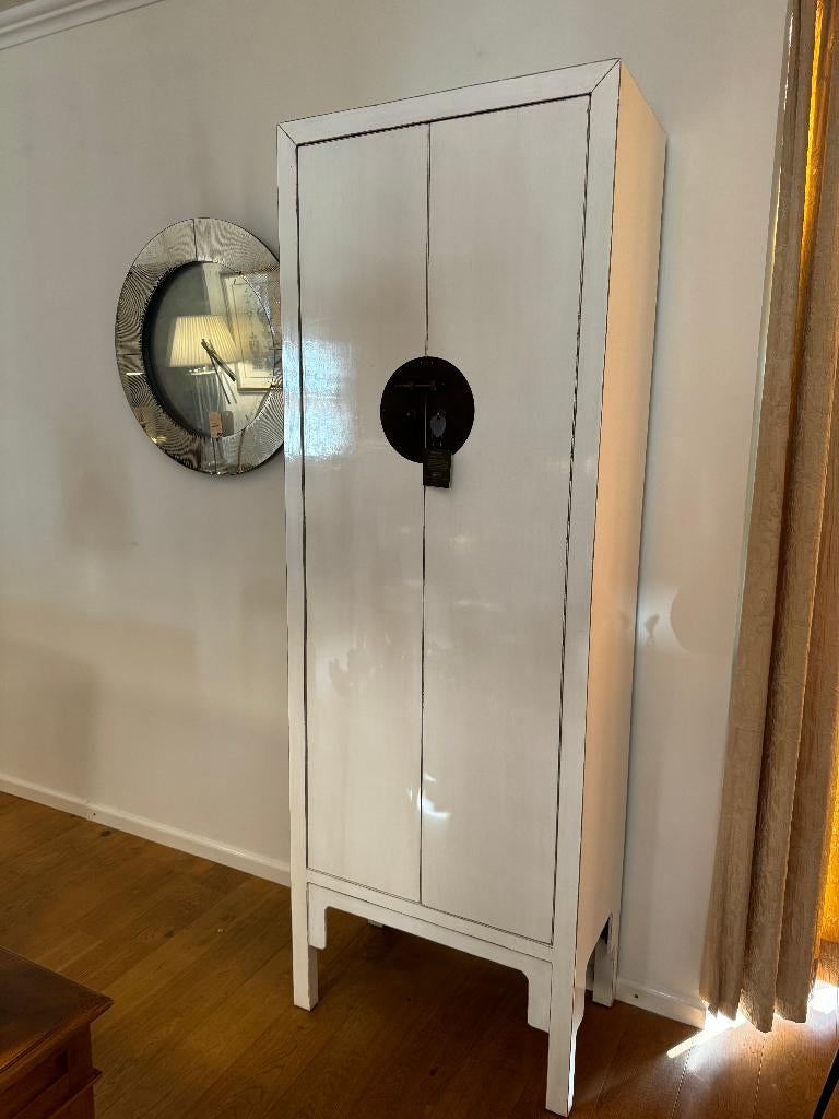 Nieuwe vintage Chinese Kast Adeli White Elmwood Hoog 230, Huis en Inrichting, Ophalen, Pietseweg 13A Oud Gastel, Info@ptmd.nl