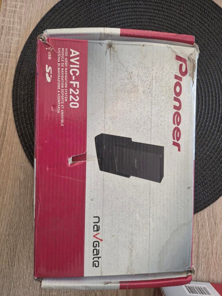 Pioneer AVIC-F220 navgate, Auto diversen, Autospeakers, Ophalen of Verzenden