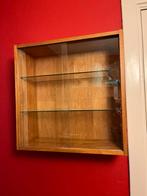 Ikea vitrinekastje hout met glazen plankjes en schuifdeuren, Ophalen, Minder dan 50 cm, Zo goed als nieuw, Minder dan 25 cm