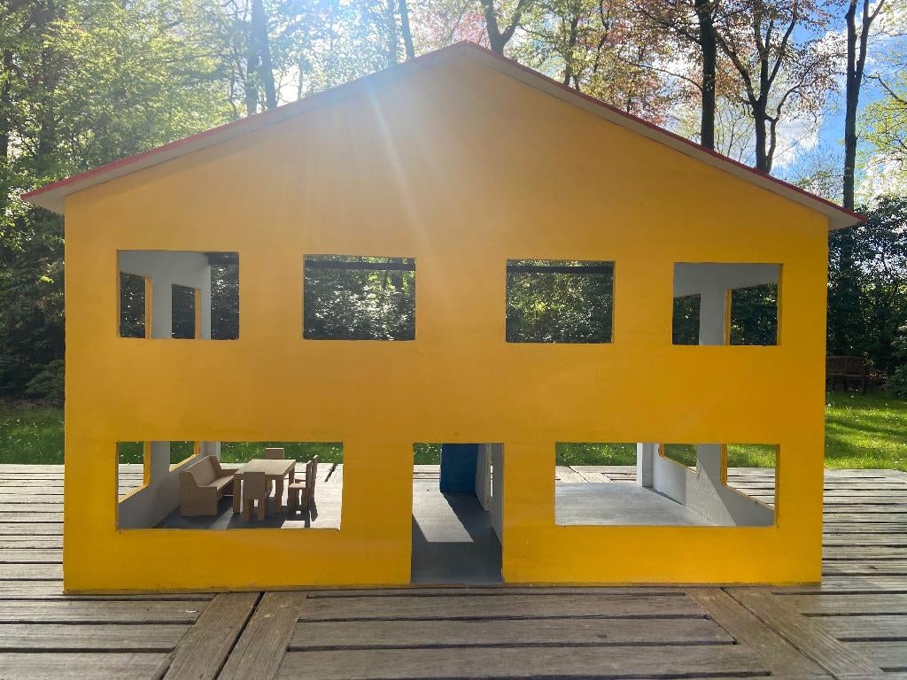 Poppenhuis, zelfbouw met rondom (4 zijden) zicht, Ophalen