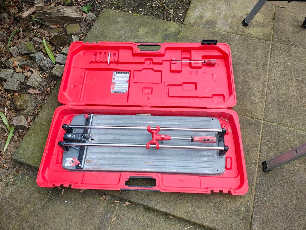 Nette Rubi TS Plus 66 tegelsnijder, Gebruikt, Overige typen, Ophalen of Verzenden, Minder dan 5 m²