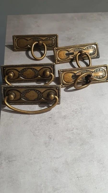 Set vintage stijl meubelgrepen & sleutelplaten, Ophalen of Verzenden, 25 tot 50 cm, 50 tot 100 cm, Minder dan 100 cm