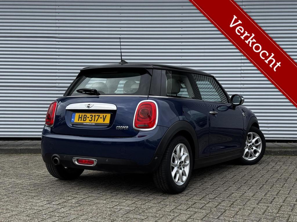 MINI 1.5 Cooper | Panodak | Leder | LED | H&K | PDC | NL Aut, Auto's, Voorwielaandrijving, 136 pk, Gebruikt, Met garantie (alle)