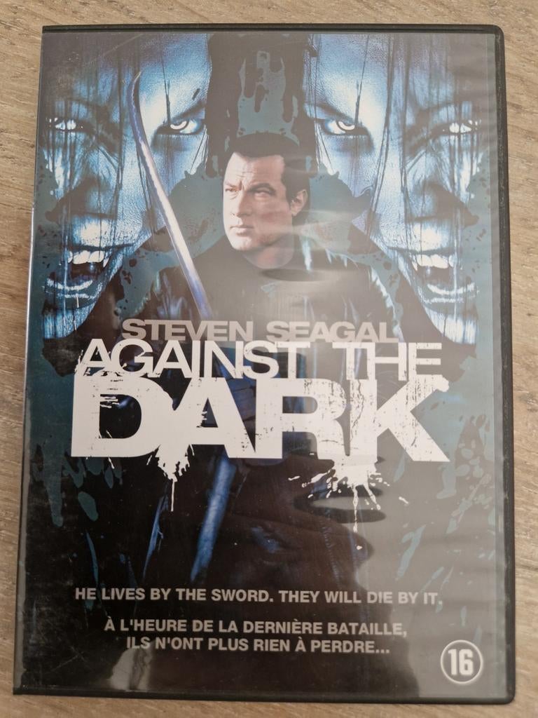 Against the dark , Steven seagal, Vanaf 16 jaar, Ophalen of Verzenden, Zo goed als nieuw