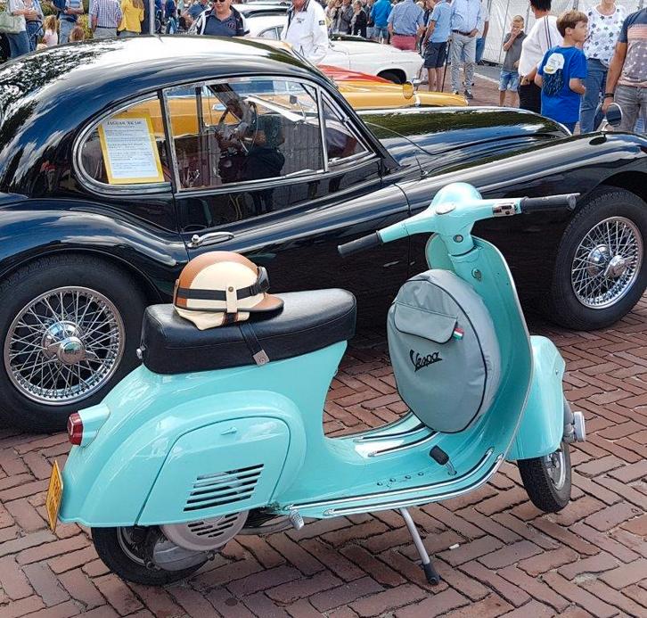 Vespa V50S 1966, 3 versn. voll gereviseerd, loopt als nieuw, Fietsen en Brommers, Brommers | Oldtimers, Overige merken, Maximaal 45 km/u