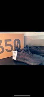 Originele yeezys helemaal nieuw inc doos, Ophalen of Verzenden, Zo goed als nieuw, Zwart, Sneakers of Gympen