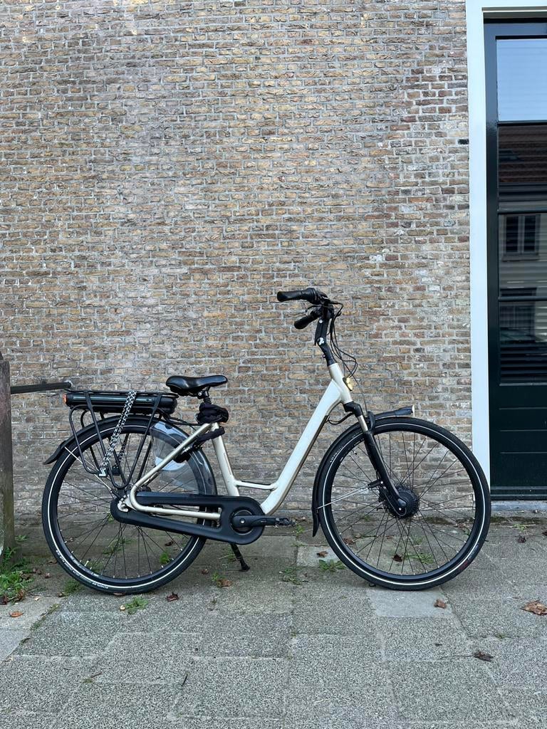 Prachtige elektrische damesfiets Stella Livorno 5170km, 2019, Fietsen en Brommers, Elektrische fietsen, Zo goed als nieuw, 47 tot 51 cm