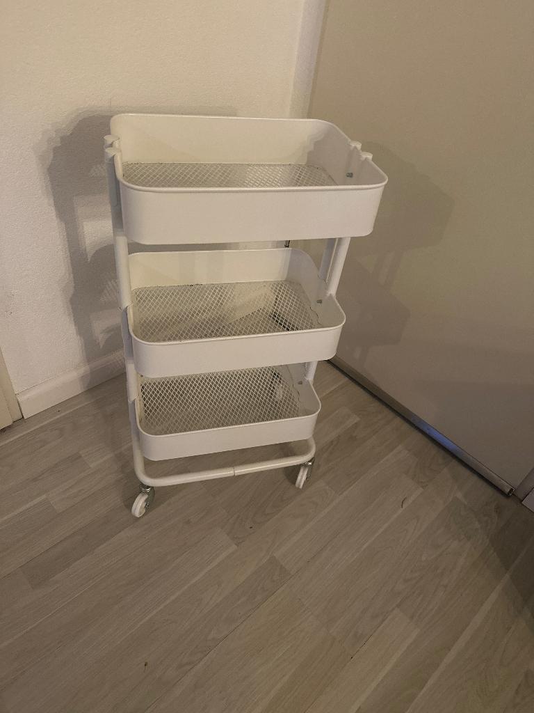 IKEA keuken trolley, Huis en Inrichting, Ophalen, Zo goed als nieuw, Metaal, Wit