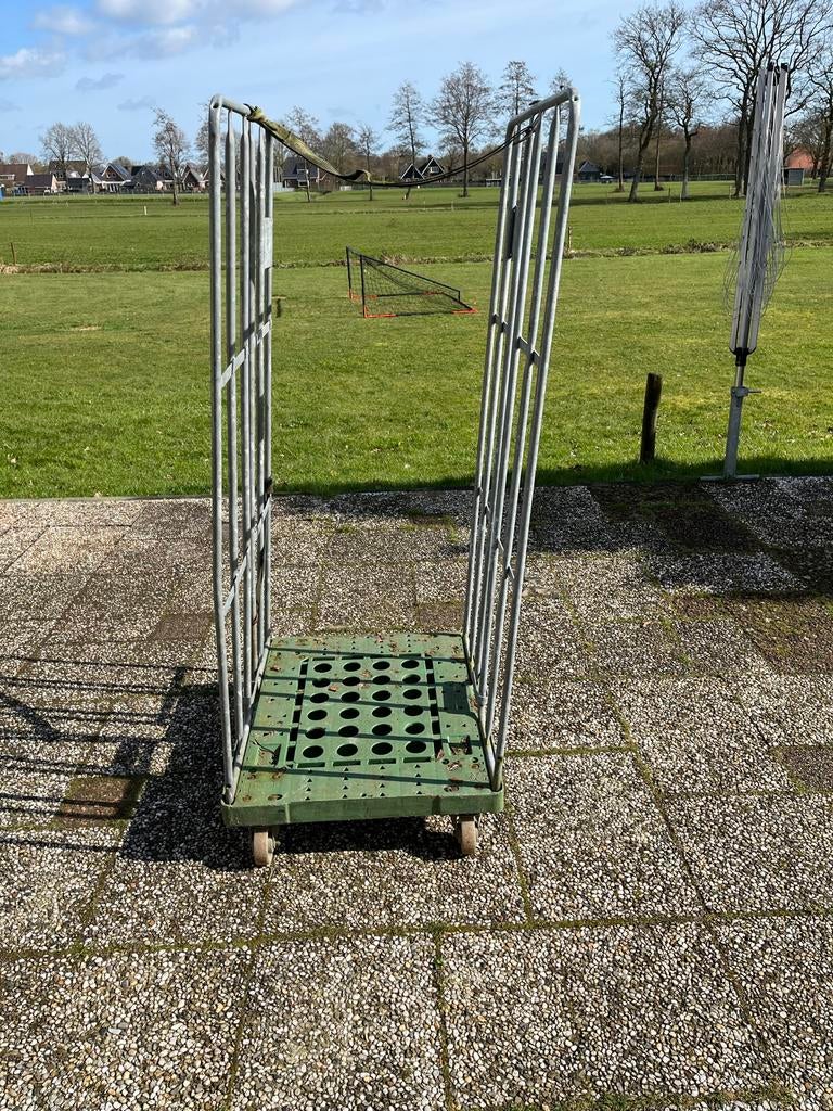 Stevige rolcontainer, Ophalen of Verzenden