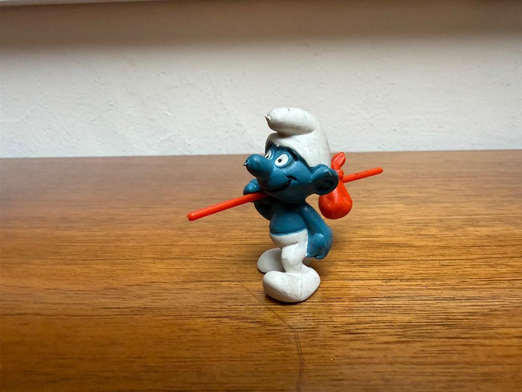 Smurf met knapzak, Verzamelen, Smurfen, Gebruikt, Poppetje, Figuurtje of Knuffel, Overige Smurfen, Ophalen of Verzenden