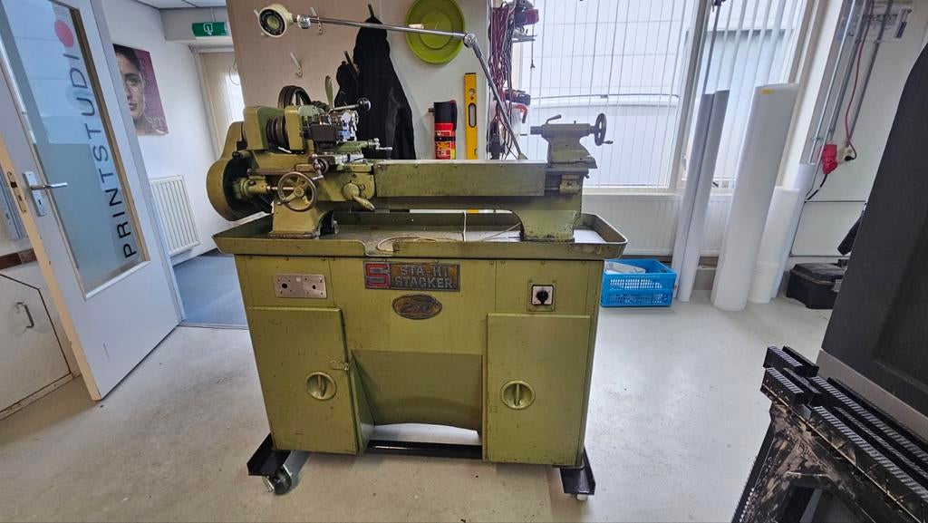 STA-HI Stacker 251 Metaaldraaibank met accessoires, Doe-het-zelf en Verbouw, Draaibanken, Ophalen, Gebruikt, Metaaldraaibank, 500 tot 1000 mm