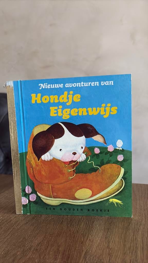 J. Sebring Lowrey - Nieuwe avonturen van Hondje Eigenwijs, Gelezen, Fictie algemeen, J. Sebring Lowrey, Gouden boekje