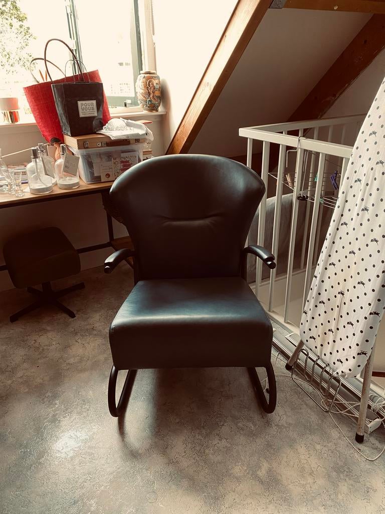 Fauteuil met armleuningen, donkerblauw z.g.a.n., Huis en Inrichting, Fauteuils, Ophalen of Verzenden, Zo goed als nieuw, Stof