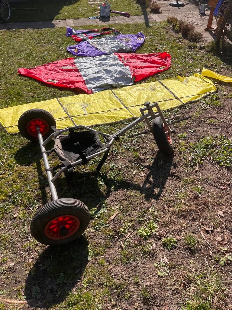 Kite buggy Peter Lynn plus vliegers, Ophalen of Verzenden