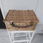 Picknickmand 2 persoons, Stoelenco@hotmail.com, Ophalen of Verzenden, Zo goed als nieuw, Nb