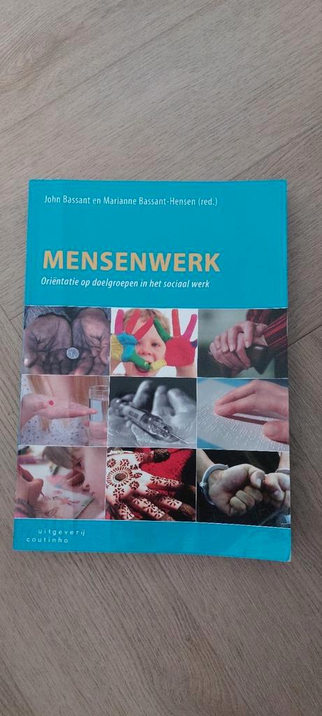 Martha Endt-Meijling - Mensenwerk 9789046901403, Boeken, Wetenschap, Zo goed als nieuw, Sociale wetenschap, Ophalen of Verzenden