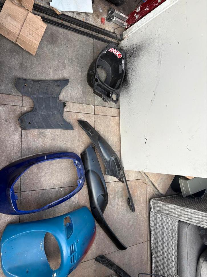 Type 3 kappen en buddy bak, Fietsen en Brommers, Brommeronderdelen | Scooters, Gebruikt, Overige merken, Kap, Ophalen of Verzenden