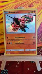 Pokemon kaart buzzwole holo, Foil, Ophalen of Verzenden, Losse kaart, Zo goed als nieuw