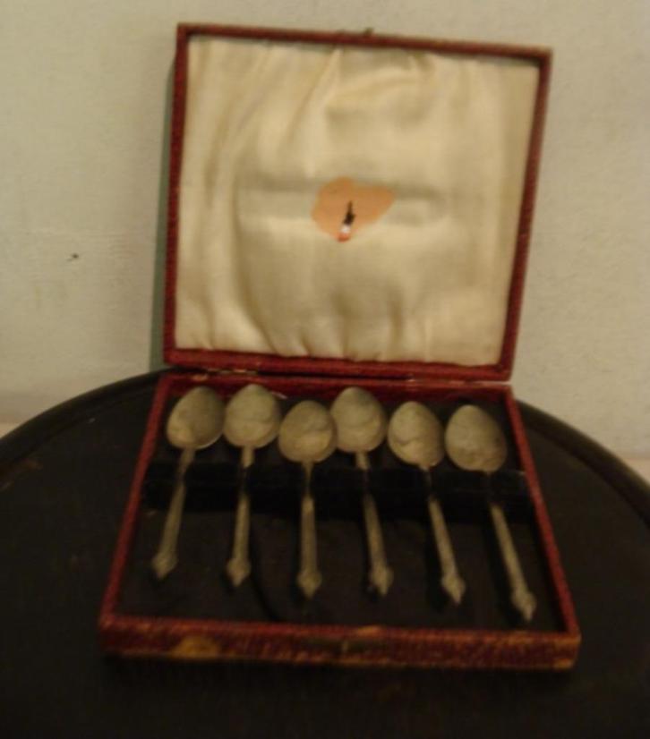 Thee lepel lepels 6 stuks tin in cassette Engeland origineel, Antiek en Kunst, Antiek | Tin, Ophalen of Verzenden