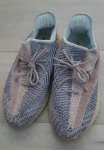 Adidas Yeezy Boost 350V2 sneakers kleur: “Ash Pearl”., Overige kleuren, Ophalen of Verzenden, Sneakers of Gympen, Adidas