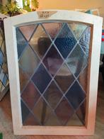 glas in lood in kozijn toog maat 68*98 cm

Bijvoorbeeld leuk, Ophalen