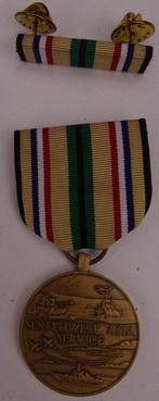 een postwar us Southwest Asia service medal+ribbon, Ophalen of Verzenden, Landmacht, Amerika, Embleem of Badge