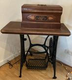 Vintage Singer Naaimachine met Tafel en koffer, Ophalen