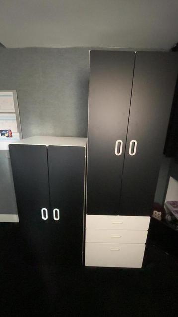 2 Kledingkasten voor (kinder)kamer zwart / schuine wand beschikbaar voor biedingen
