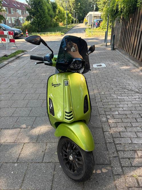Vespa Sprint 2017 45km/u, Fietsen en Brommers, Brommers | Vespa, Gebruikt, Overige modellen, Maximaal 45 km/u, Ophalen of Verzenden