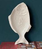 Bordallo Pinheiro serveerschaal vis wit keramiek, Ophalen of Verzenden, Keramiek, Overige stijlen, Schaal of Schalen