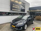 Toyota Auris 1.8 Hybrid Lease|Camera|CC|Navi (bj 2015), Auto's, Toyota, Te koop, Zilver of Grijs, Hatchback, Gebruikt