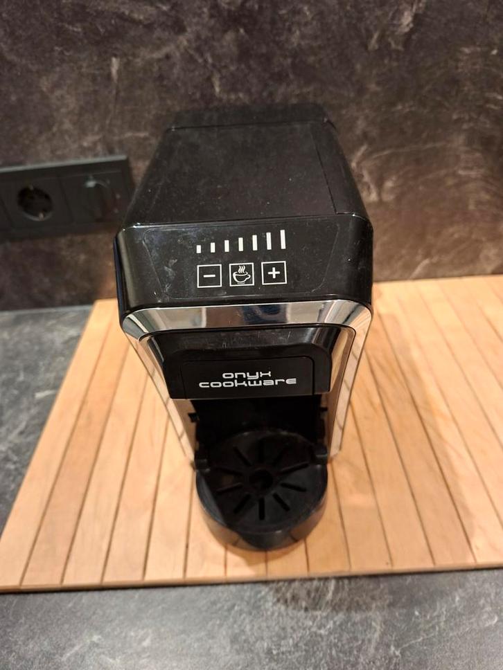 Koffie Cup Machine - Compact en Handig!, Witgoed en Apparatuur, Koffiezetapparaten, Gebruikt, Koffiepads en cups, Koffiemachine