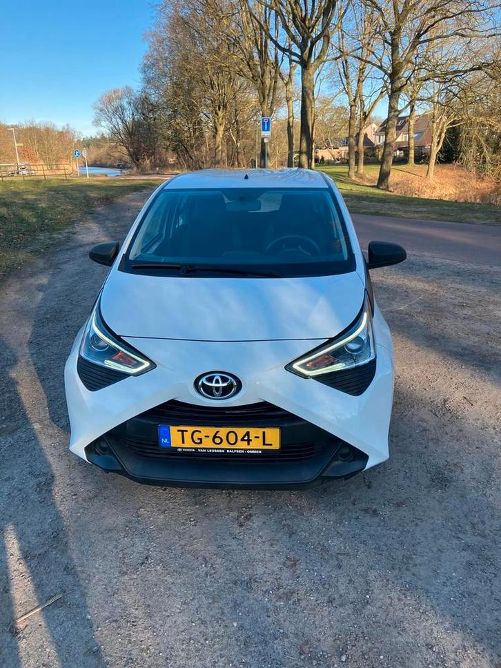 Toyota Aygo 1.0 VVT-i X-Fun | 2018 | 56.873 km | 1e eigenaar, Auto's, Toyota, Bedrijf, Aygo, ABS, Airbags, Airconditioning, Boordcomputer