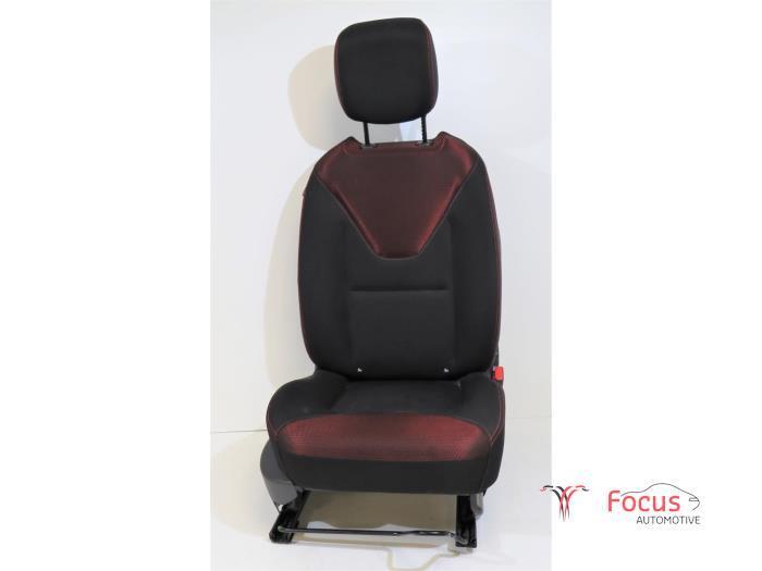 Stoel rechts van een Renault Clio, Auto-onderdelen, Interieur en Bekleding, Renault, Gebruikt, 6 maanden garantie, 12 maanden garantie