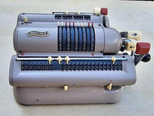 Mechanische rekenmachine jaren 60, Verzamelen, Overige Verzamelen, Gebruikt, Ophalen