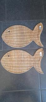 Riviera Maison rattan placemat vis, Ophalen of Verzenden, Zo goed als nieuw, Bord