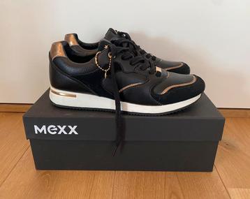 Mexx zwarte sneakers - maat 39 - slevhts één keer gedragen beschikbaar voor biedingen