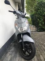 Peugeot scooter KISBEE Active 2021 Meteor Grey, Fietsen en Brommers, Ophalen, Gebruikt, Overige modellen, Maximaal 45 km/u