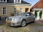 Toyota Avensis 1.8 16V Vvt-i WGN Linea Luna 2005 Grijs, Voorwielaandrijving, 65 €/maand, Avensis, Zwart