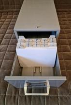 Kaartenbak metaal, incl. indexkaarten. Vintage., Ophalen of Verzenden, Zo goed als nieuw