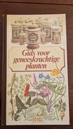 Gids voor geneeskrachtige planten - Reader's Digest, Ophalen of Verzenden, Gelezen, Bloemen, Planten en Bomen, Reader's Digest