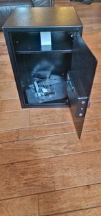 Kluis, Huis en Inrichting, Brandblussers en Brandkasten, Ophalen of Verzenden, Nieuw